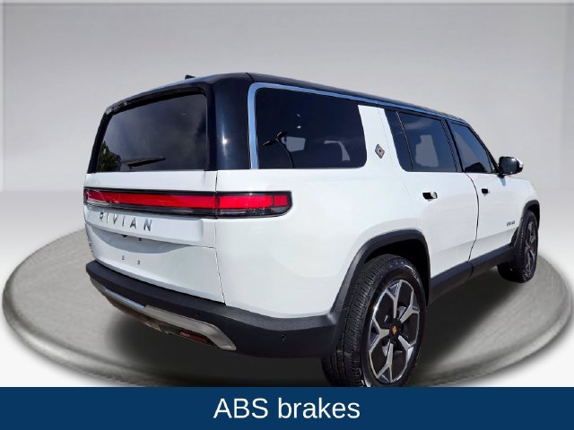 Used 2024 Rivian R1S Adventure Dual AWD/4WD image 11