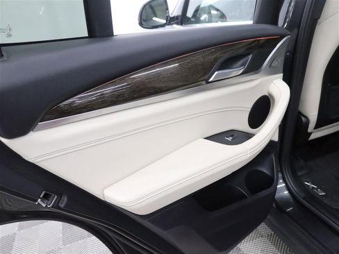 Used 2018 BMW X3 xDrive30i image 21