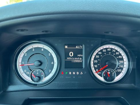 Used 2019 RAM 1500 Express w/ Express Value Package image 29