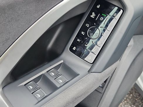 New 2026 Audi SQ5 Premium Plus AWD/4WD image 20
