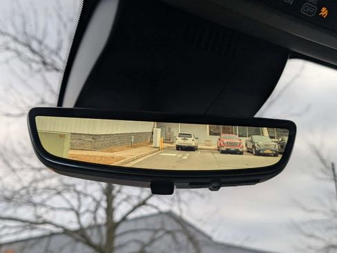 Used 2024 GMC Sierra 2500 Denali w/ Denali Reserve Package image 30