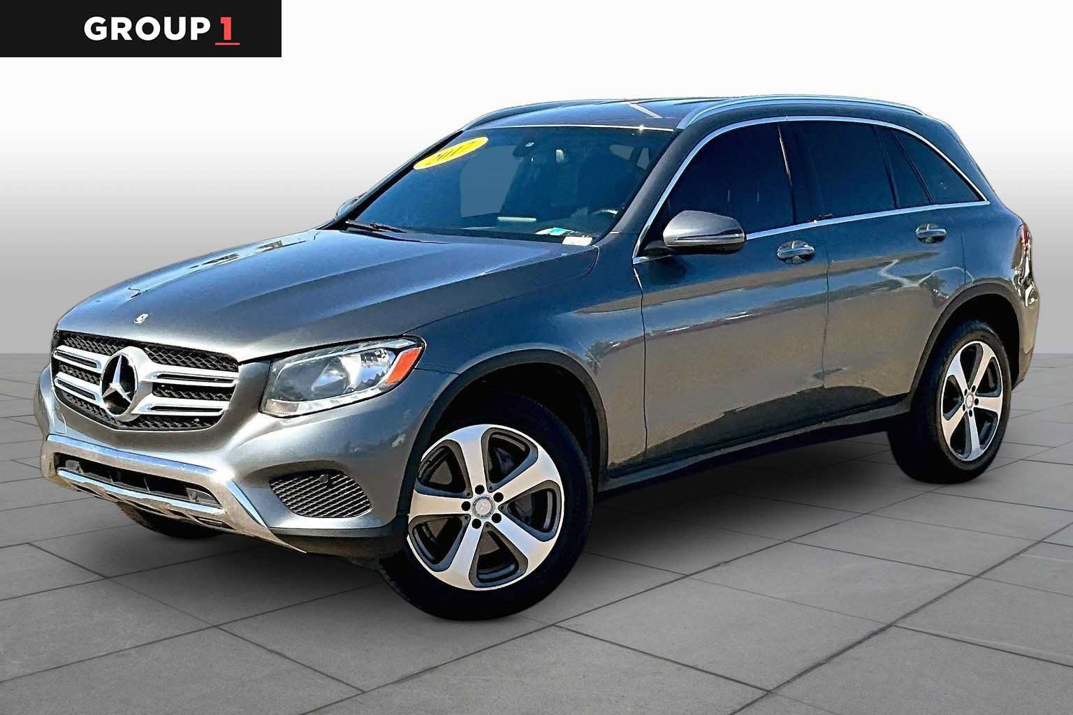 Used 2017 Mercedes-Benz GLC 300 image 1