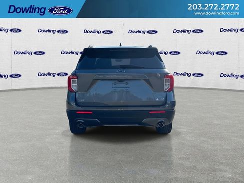Used 2023 Ford Explorer XLT w/ Equipment Group 202A AWD/4WD image 7