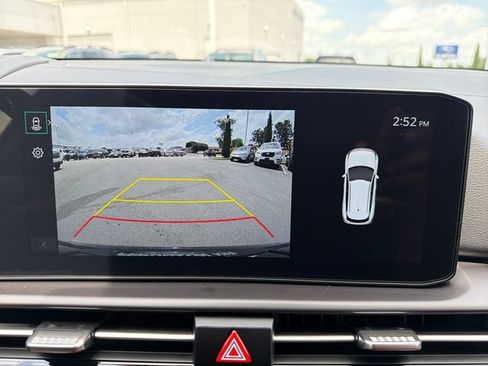 New 2026 Kia Sportage SX FWD image 13
