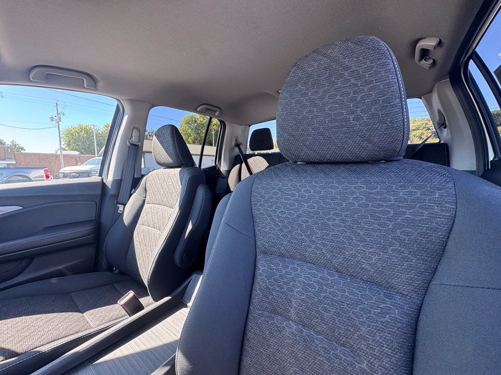 Used 2023 Honda Ridgeline Sport image 11
