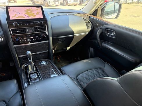 Used 2024 Nissan Armada Platinum w/ Captain's Chairs Package image 22