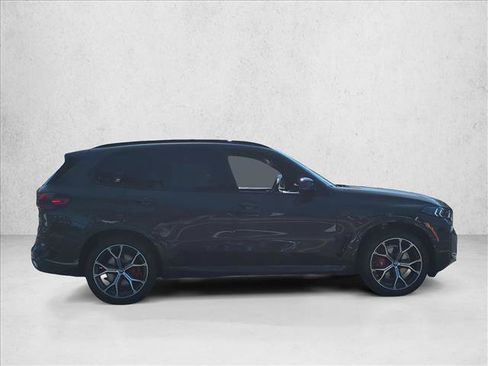 Used 2026 BMW X5 xDrive40i w/ M Sport Package image 6