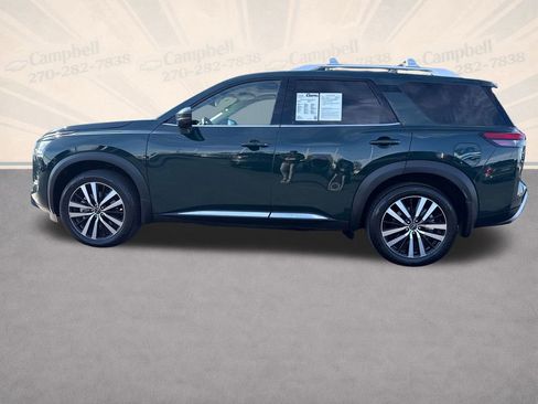 Used 2024 Nissan Pathfinder Platinum w/ Black Appearance Package image 2