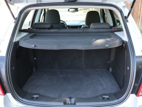 Used 2018 Chevrolet Trax LS AWD/4WD image 14