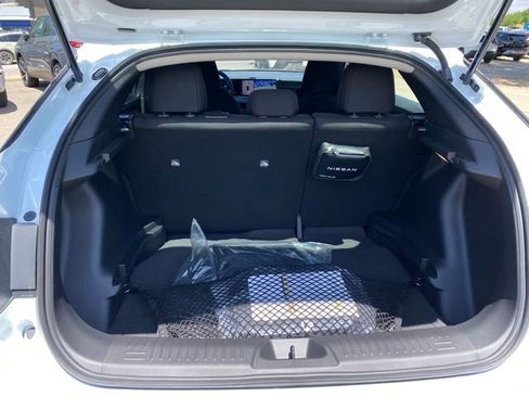 New 2026 Nissan Leaf FWD image 20