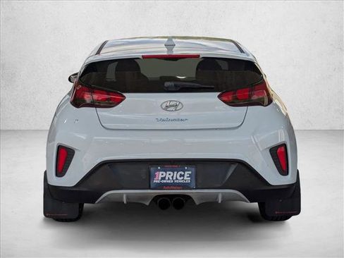 Used 2020 Hyundai Veloster 2.0 FWD image 7