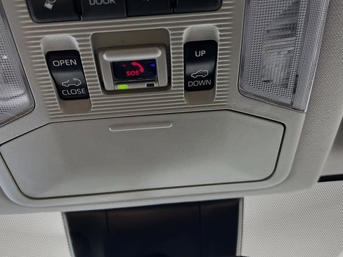 Used 2023 Toyota RAV4 XLE w/ Convenience Package image 22