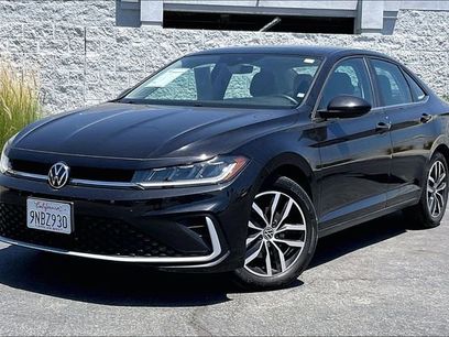 Used 2025 Volkswagen Jetta SE