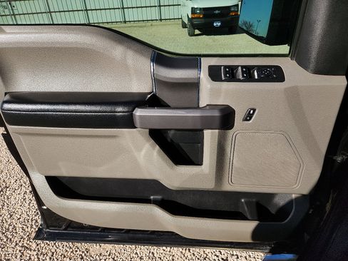 Used 2020 Ford F150 XLT w/ Equipment Group 302A Luxury image 13