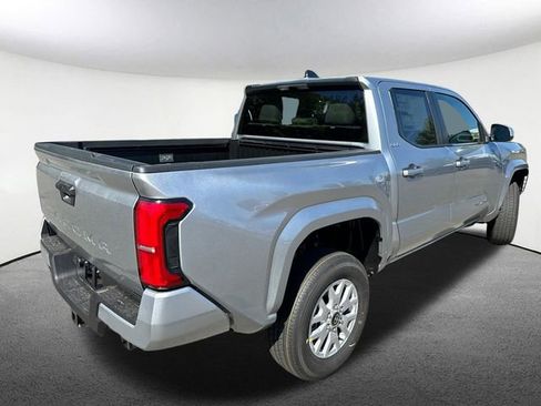 New 2026 Toyota Tacoma SR5 AWD/4WD image 10
