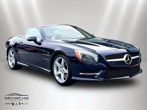 Used 2014 Mercedes-Benz SL 550 image 2