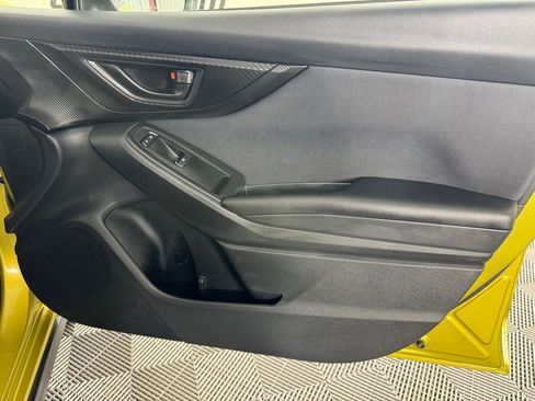 Used 2021 Subaru Crosstrek 2.0i Premium w/ Moonroof Package image 31