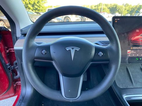 Used 2023 Tesla Model 3 Standard Range RWD image 11
