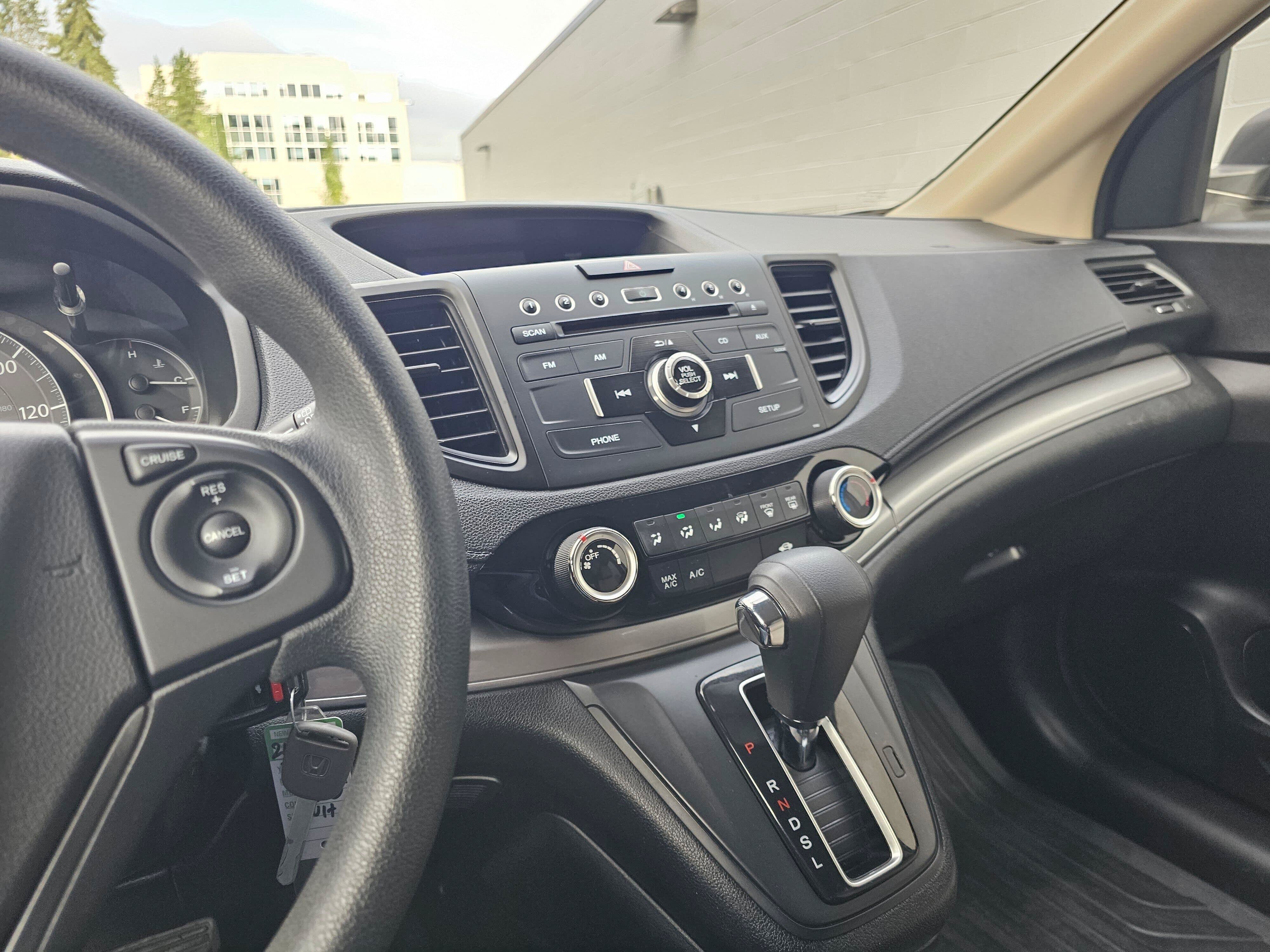 Used 2015 Honda CR-V LX image 29