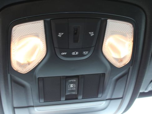 Used 2022 RAM 1500 Tradesman AWD/4WD image 18
