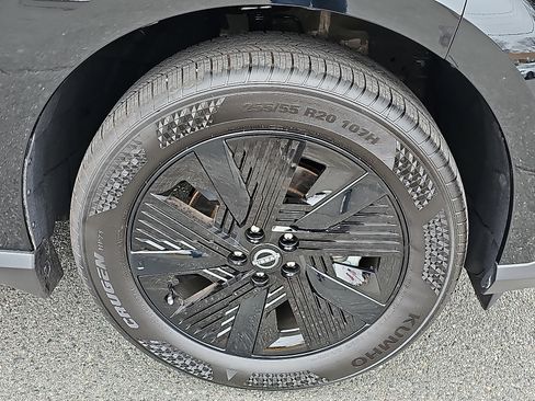 Certified 2025 Nissan Murano SV AWD/4WD image 9