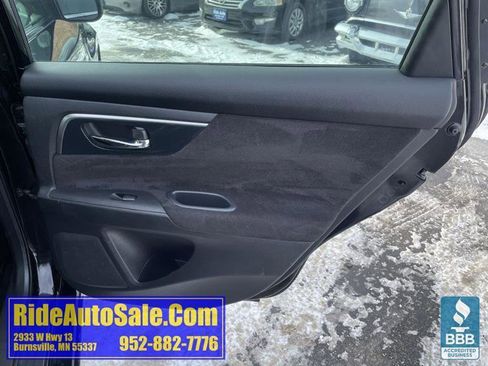 Used 2013 Nissan Altima 2.5 SV image 15