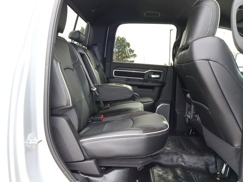 New 2026 RAM 5500 Big Horn image 28