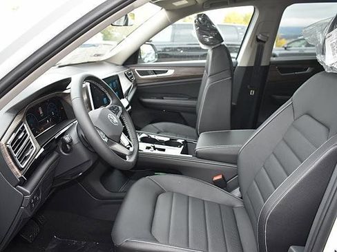 New 2026 Volkswagen Atlas SEL AWD/4WD image 7
