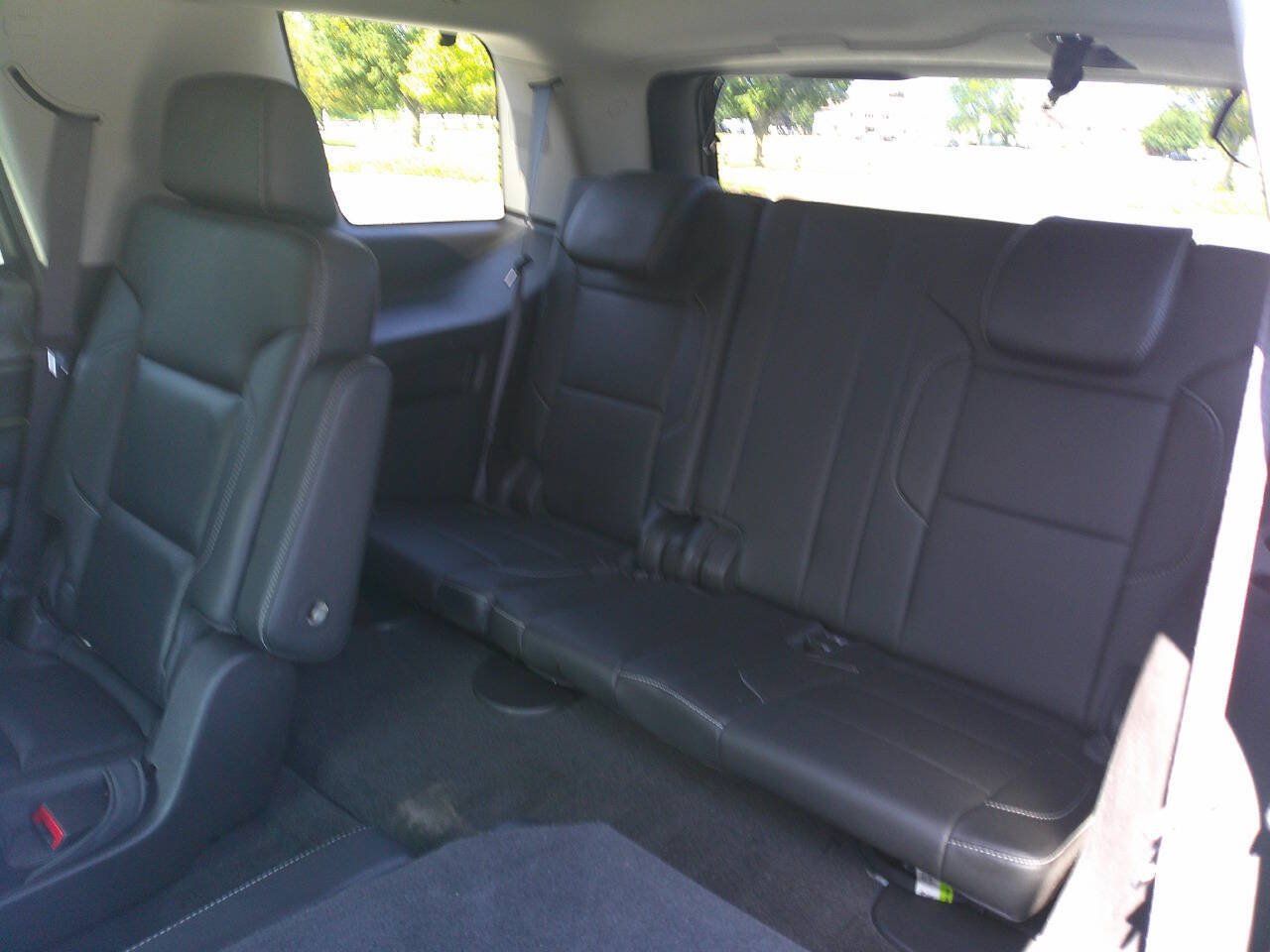 Used 2016 Chevrolet Tahoe LTZ AWD/4WD image 15