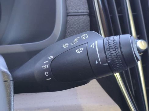 New 2026 Volvo XC90 B6 Plus w/ Protection Package Premier image 25