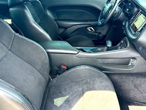 Used 2018 Dodge Challenger R/T Plus RWD image 22