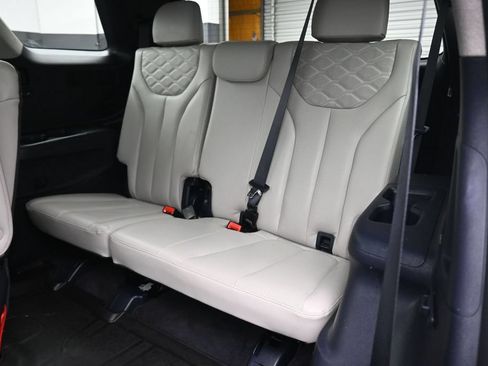 Used 2022 Hyundai Palisade Limited FWD image 44