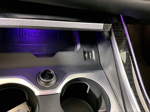 Used 2025 BMW X7 M60i image 16