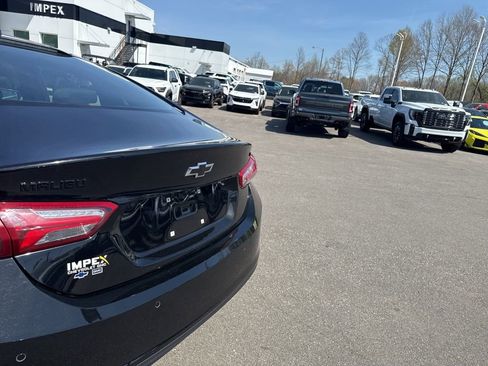 Used 2024 Chevrolet Malibu LT w/ Midnight Edition FWD image 30