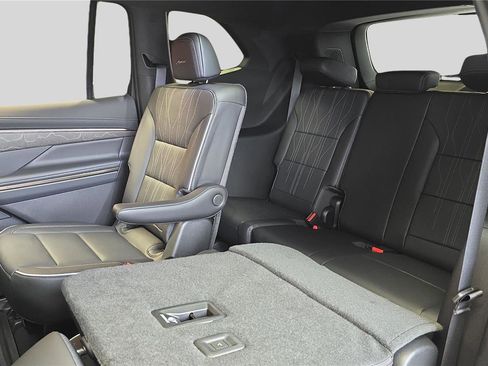 New 2026 Buick Enclave Avenir w/ Super Cruise Package image 19