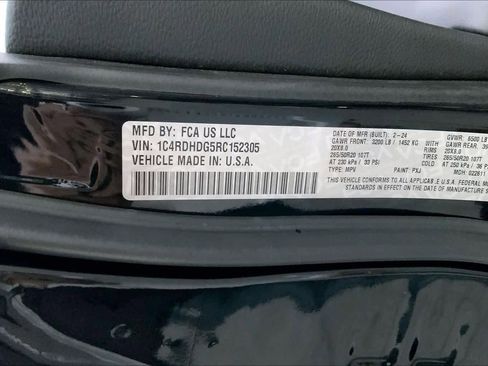 Used 2024 Dodge Durango GT image 31