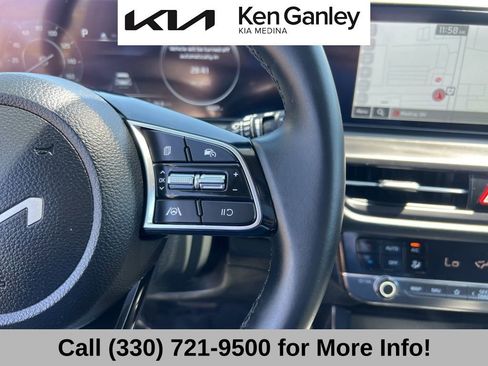 Certified 2025 Kia Seltos EX w/ EX Sunroof Package AWD/4WD image 32