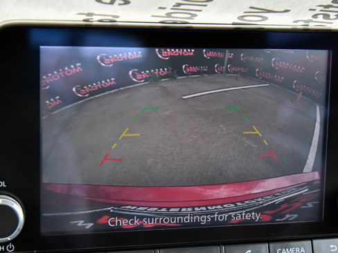 Used 2023 Nissan Altima 2.5 SR image 18