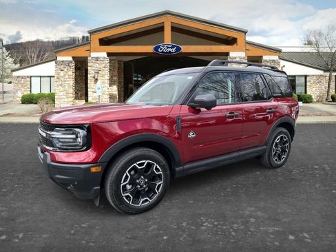 New 2026 Ford Bronco Sport Outer Banks w/ Outer Banks Tech Package+ AWD/4WD image 1