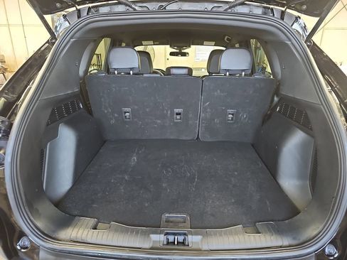 Used 2025 Ford Escape ST-Line image 12