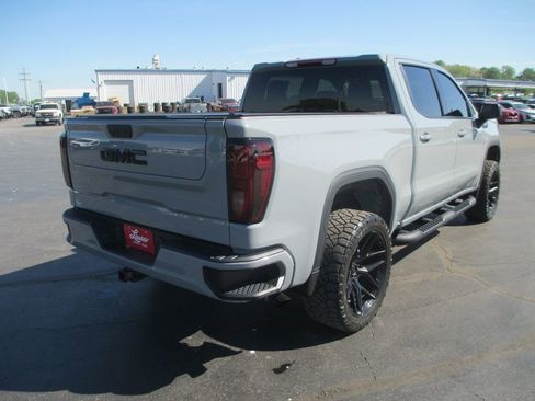 Used 2024 GMC Sierra 1500 Elevation image 5
