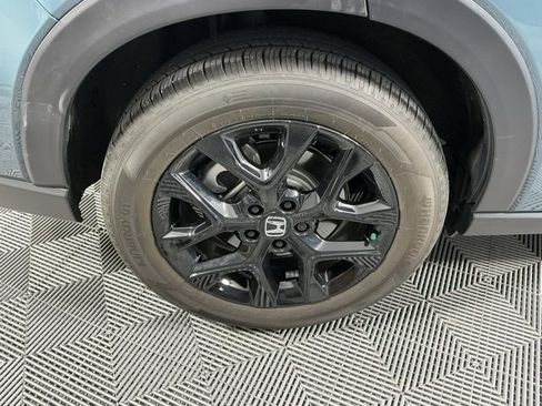Certified 2025 Honda HR-V Sport image 37