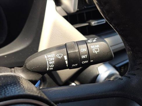 Used 2021 Toyota RAV4 Limited w/ Carpet Mat Package (TMS) AWD/4WD image 12