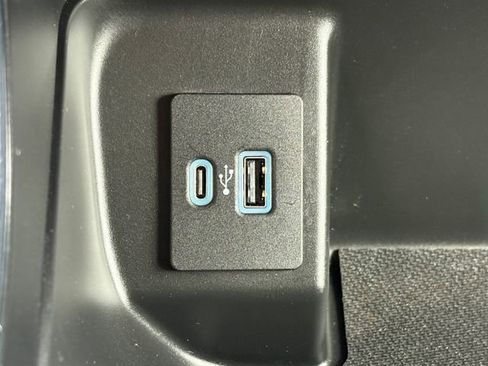 Used 2023 Ford F150 XLT w/ Equipment Group 302A High image 11