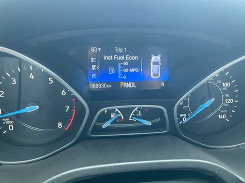 Used 2018 Ford Focus SE image 15