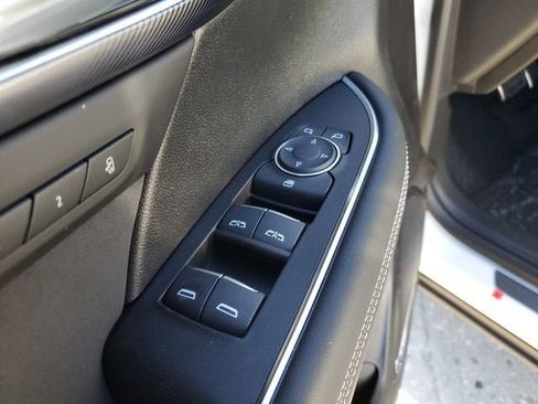 New 2026 Buick Envision Sport Touring image 18