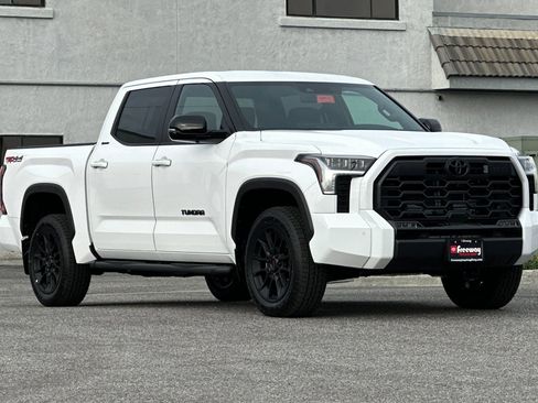 New 2026 Toyota Tundra Limited image 2