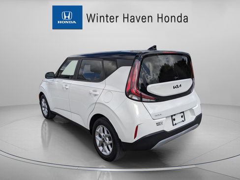 Used 2023 Kia Soul S image 6