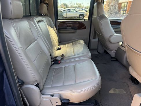 Used 2004 Ford F250 Lariat image 11