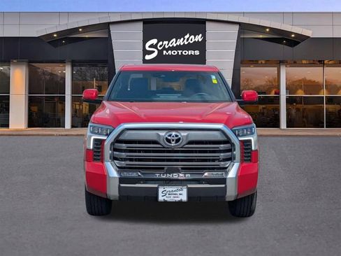 Used 2025 Toyota Tundra Limited AWD/4WD image 8